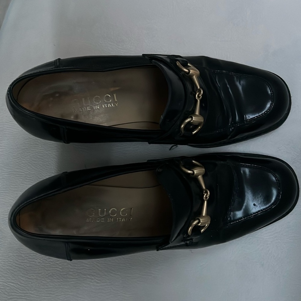 Vintage Authentic Gucci loafers